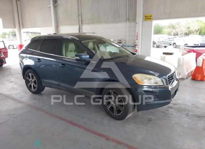 2011 Volvo XC60 photo