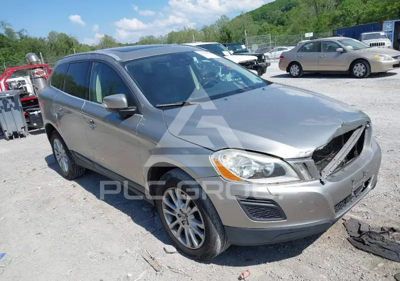 2011 Volvo XC60 photo