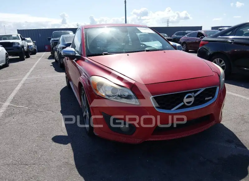 2011 Volvo C30 фото
