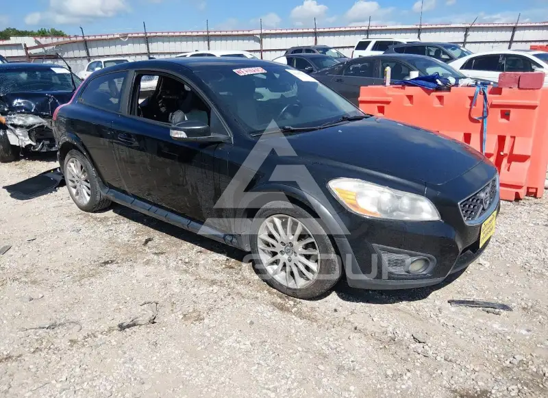 2011 Volvo C30 фото