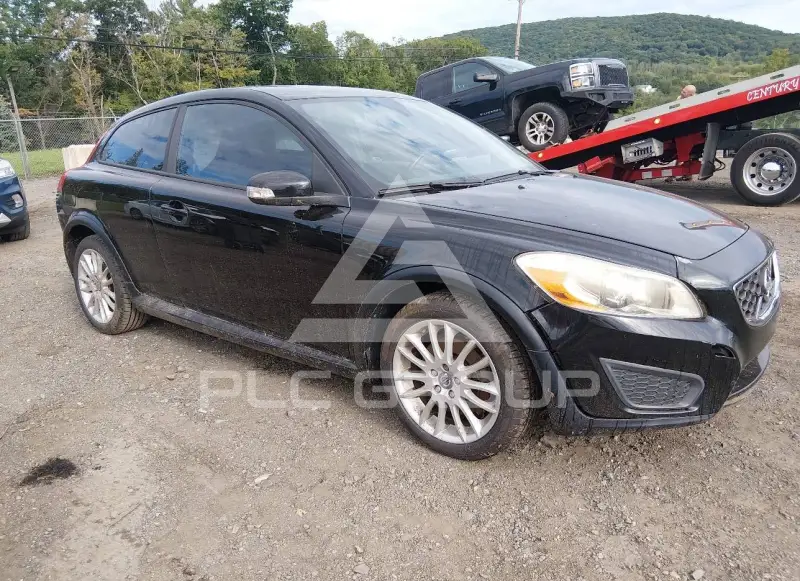 2011 Volvo C30 фото