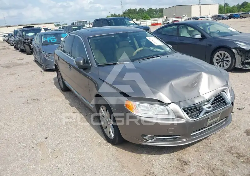 2011 Volvo S80 photo