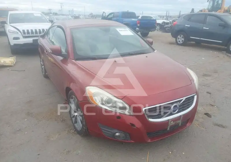 2011 Volvo C70 фото