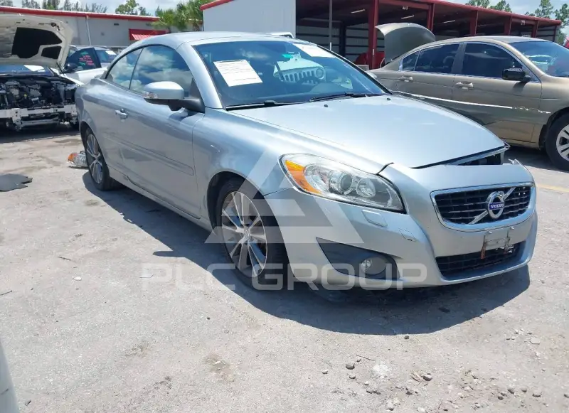 2011 Volvo C70 фото