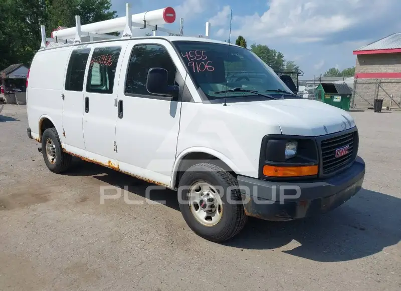 2011 GMC SAVANA photo
