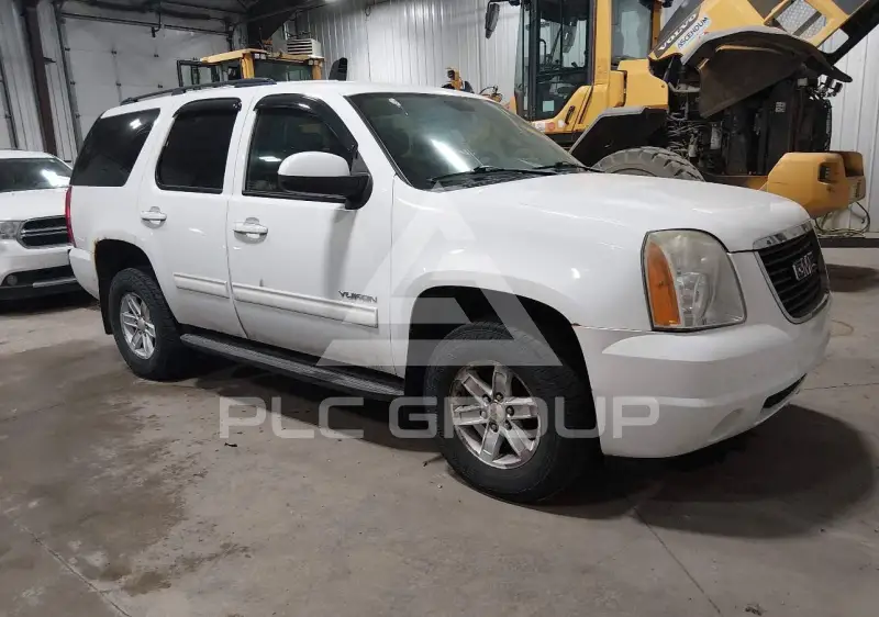 2011 GMC YUKON фото