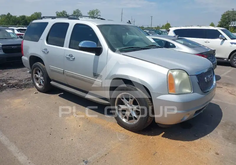 2011 GMC YUKON photo