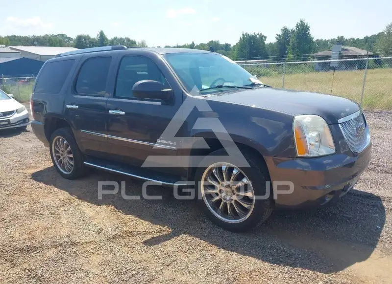 2011 GMC YUKON фото