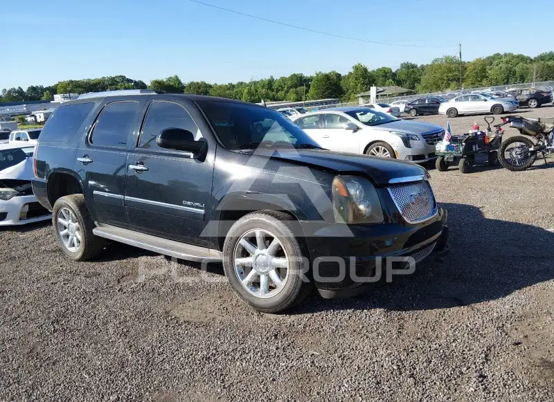 2011 GMC YUKON фото