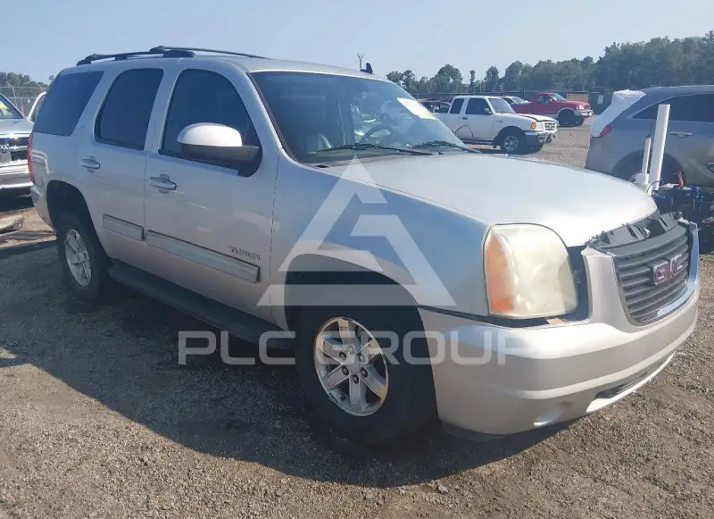 2011 GMC YUKON photo