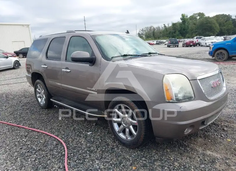2011 GMC YUKON фото