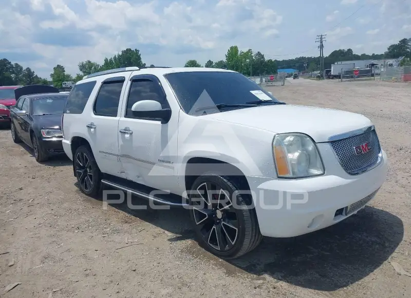 2011 GMC YUKON фото