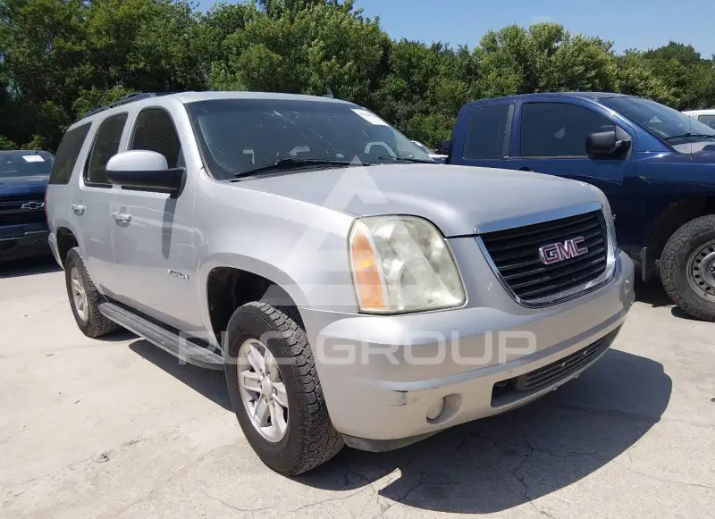 2011 GMC YUKON фото