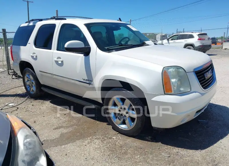 2011 GMC YUKON photo