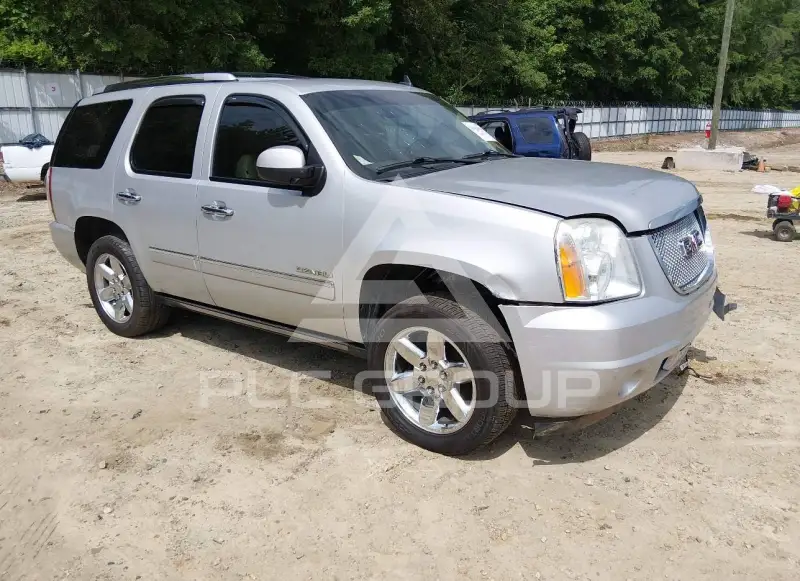 2011 GMC YUKON фото