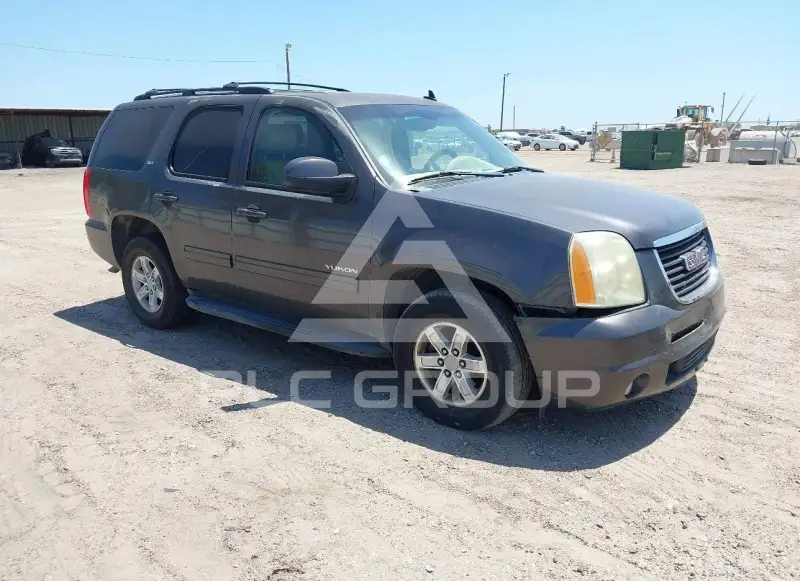 2011 GMC YUKON photo