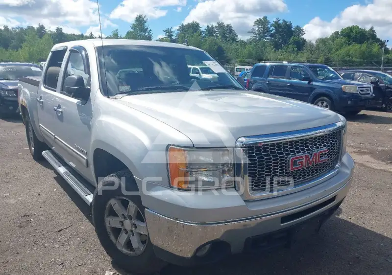 2011 GMC Sierra photo