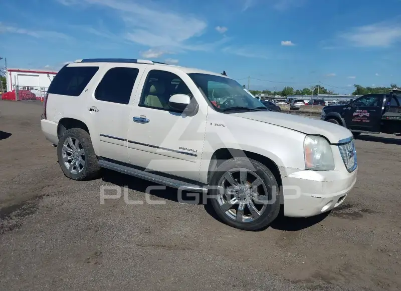 2011 GMC YUKON фото