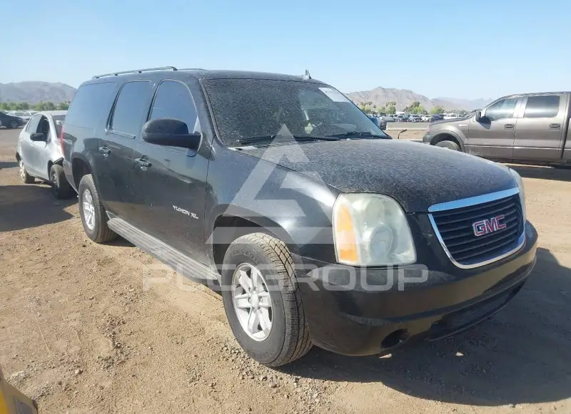 2011 GMC YUKON фото