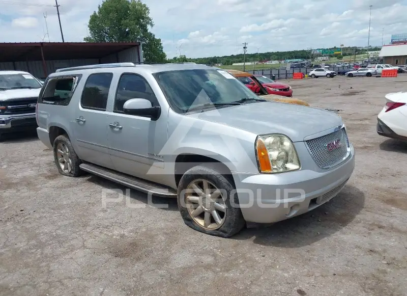 2011 GMC YUKON фото