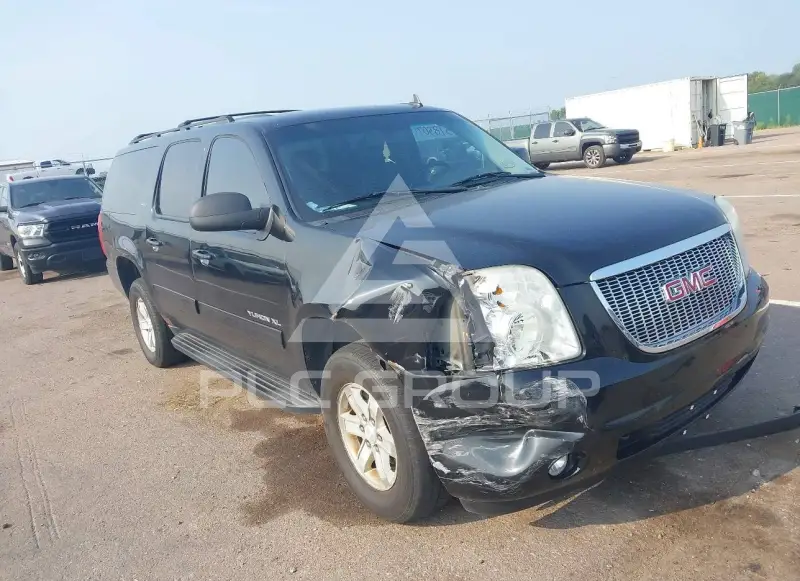 2011 GMC YUKON фото