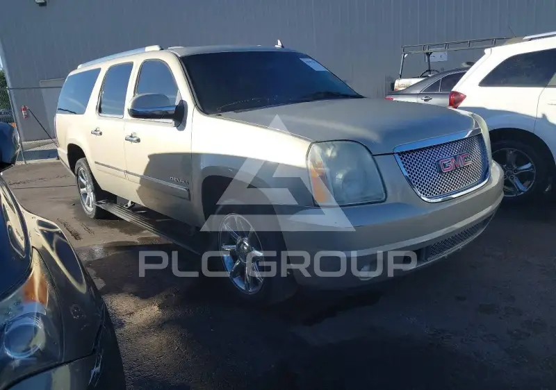 2011 GMC YUKON фото