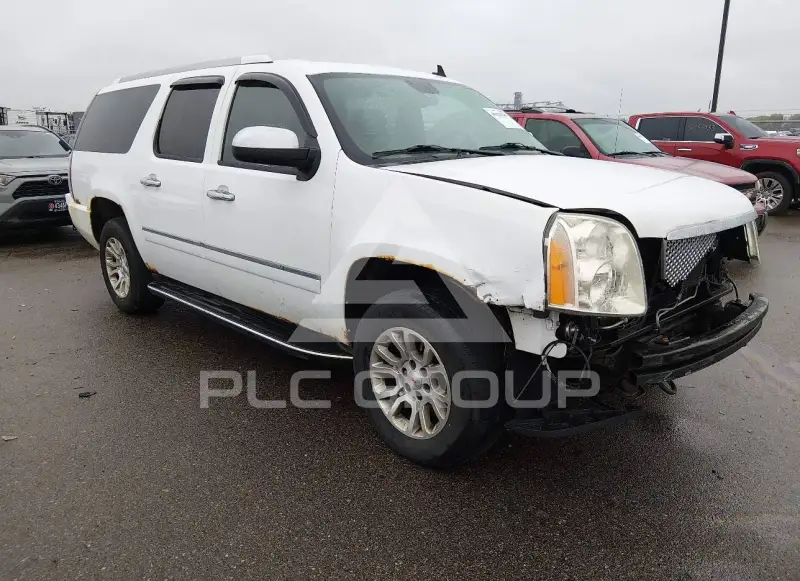2011 GMC YUKON фото