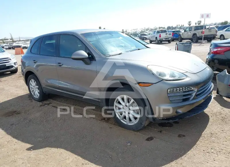 2011 Porsche Cayenne photo