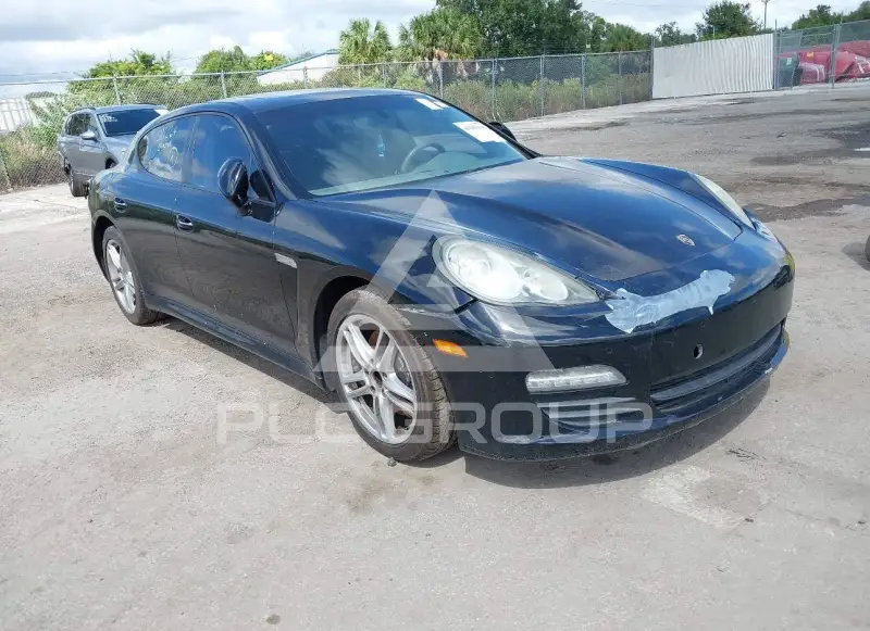 2011 Porsche Panamera photo