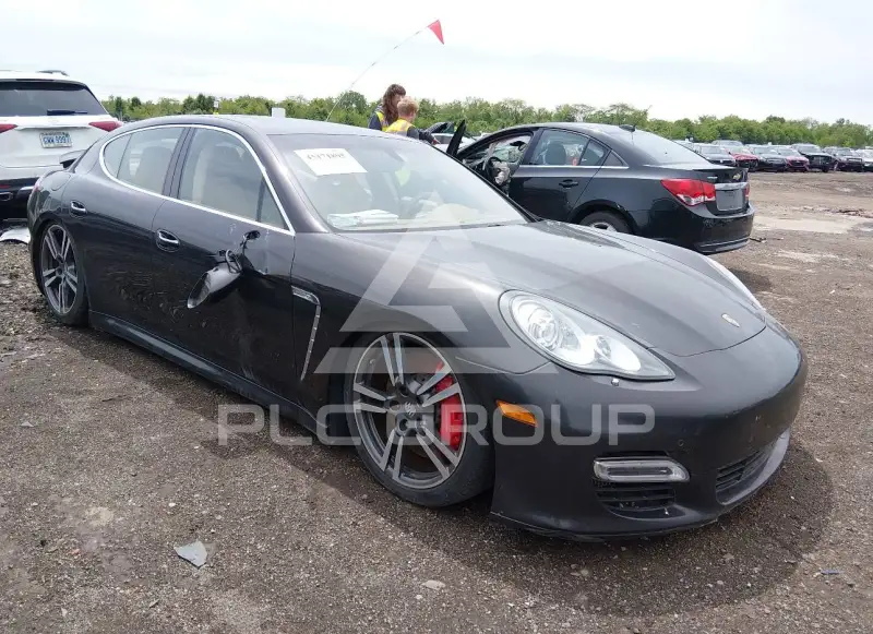 2011 Porsche Panamera фото