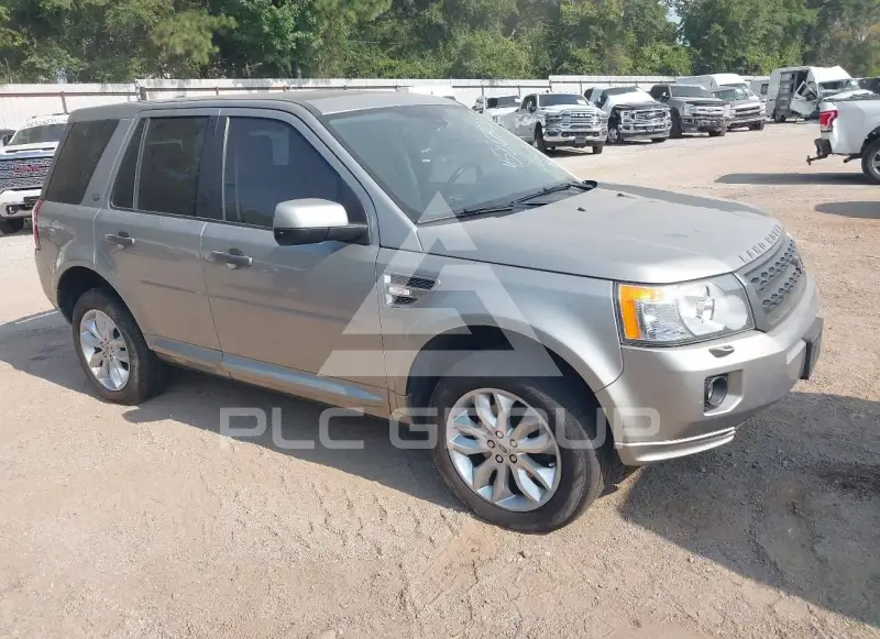 2011 Land Rover LR2 photo