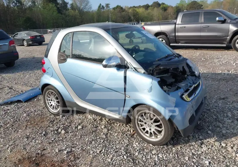 2011 Smart FORTWO фото