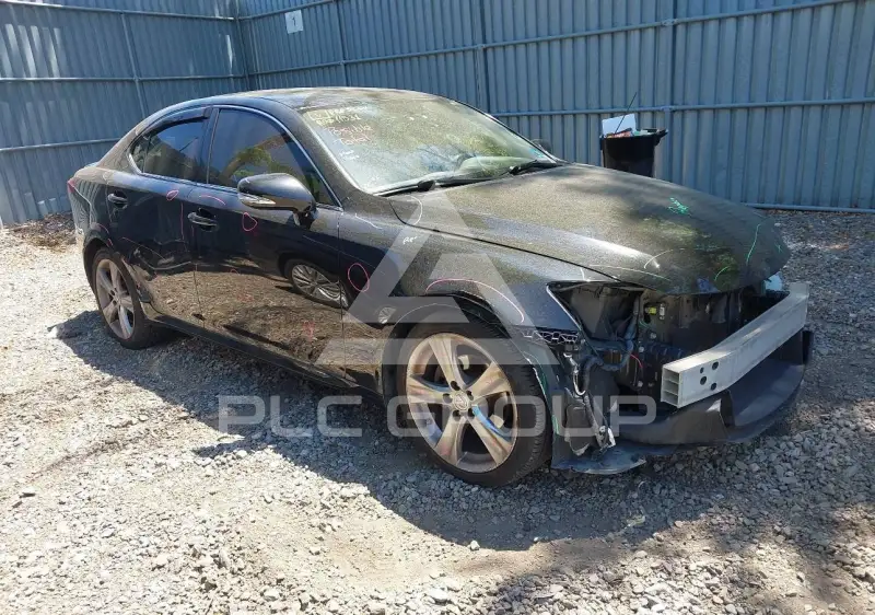 2011 Lexus IS250 photo
