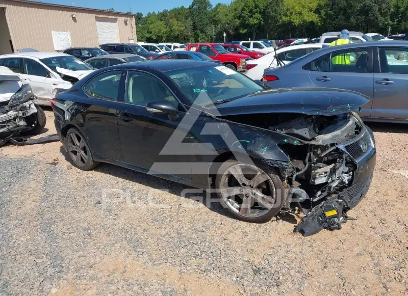 2011 Lexus IS250 фото