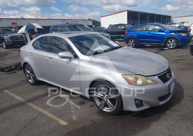 2011 Lexus IS250 фото