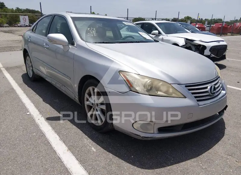 2011 Lexus ES350 photo