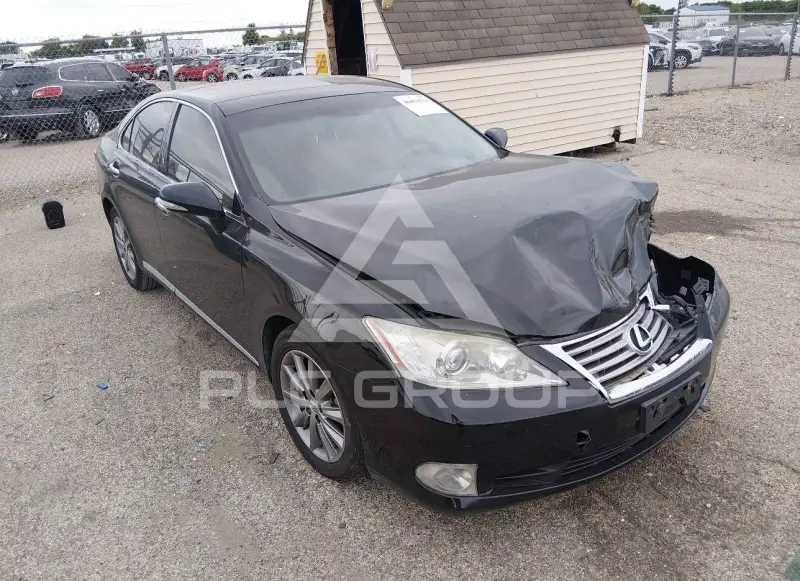 2011 Lexus ES350 фото