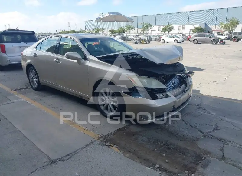2011 Lexus ES350 photo