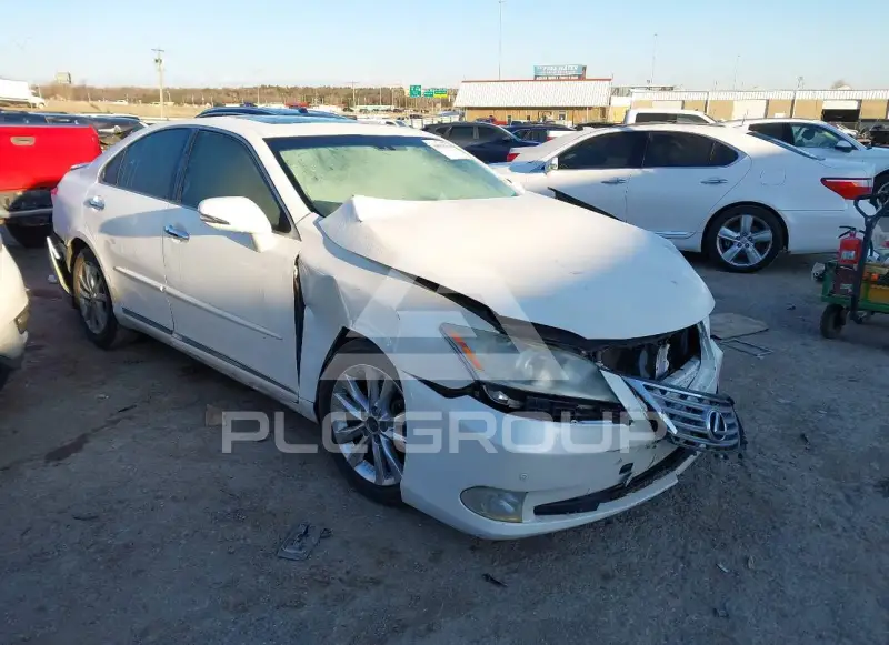 2011 Lexus ES350 photo