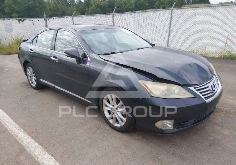 2011 Lexus ES350 photo