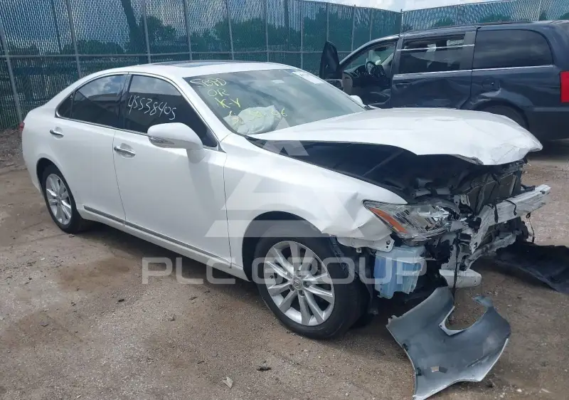 2011 Lexus ES350 фото