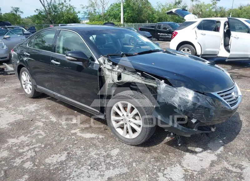 2011 Lexus ES350 фото