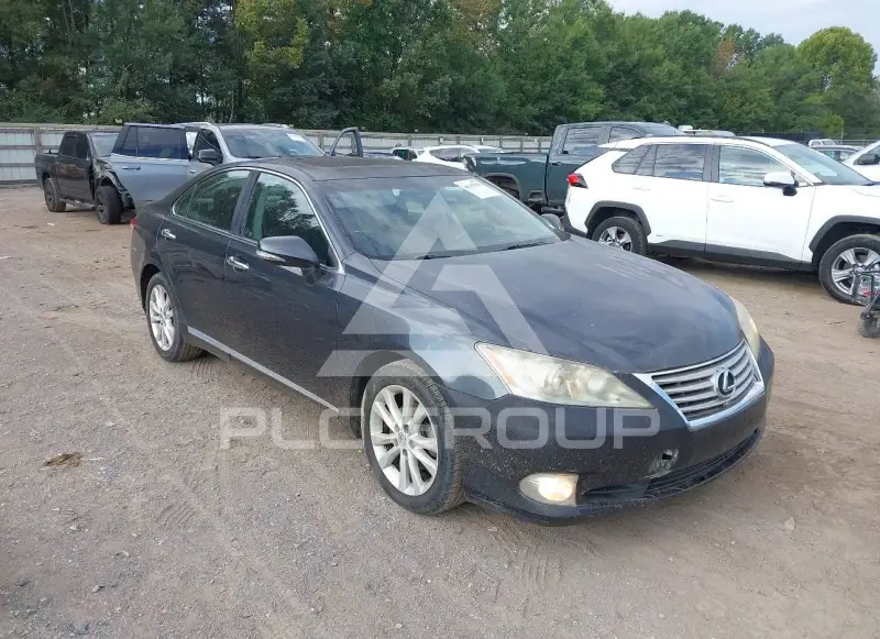 2011 Lexus ES350 photo