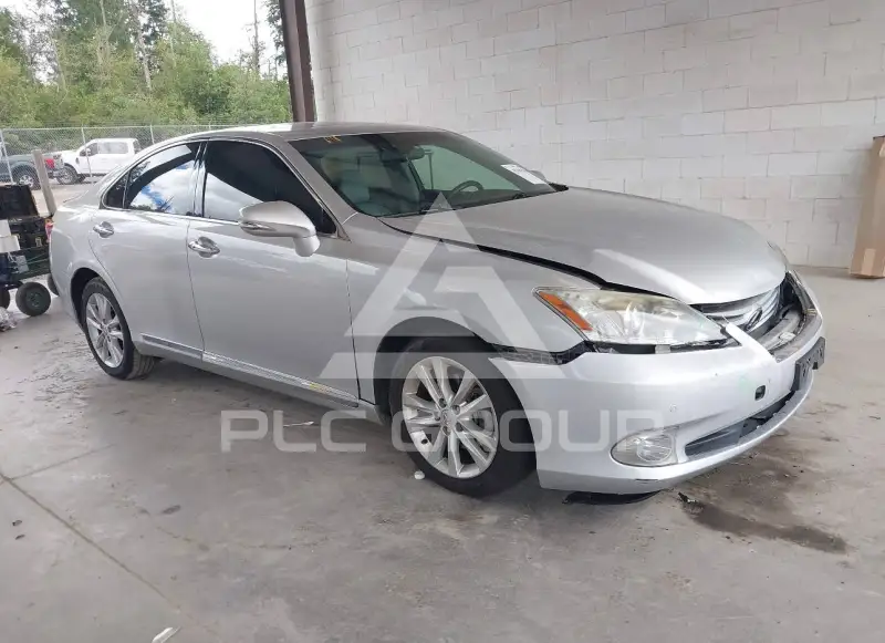 2011 Lexus ES350 photo