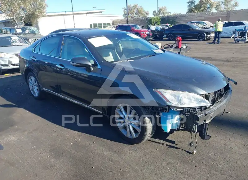 2011 Lexus ES350 фото