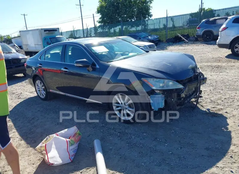 2011 Lexus ES350 фото