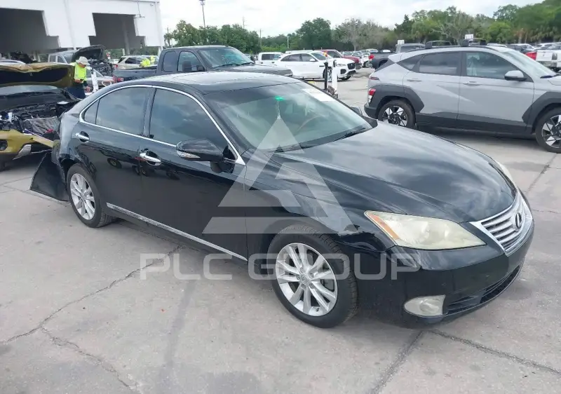 2011 Lexus ES350 фото