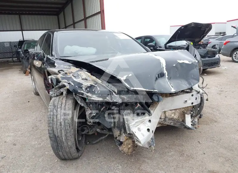 2011 Lexus LS460 photo
