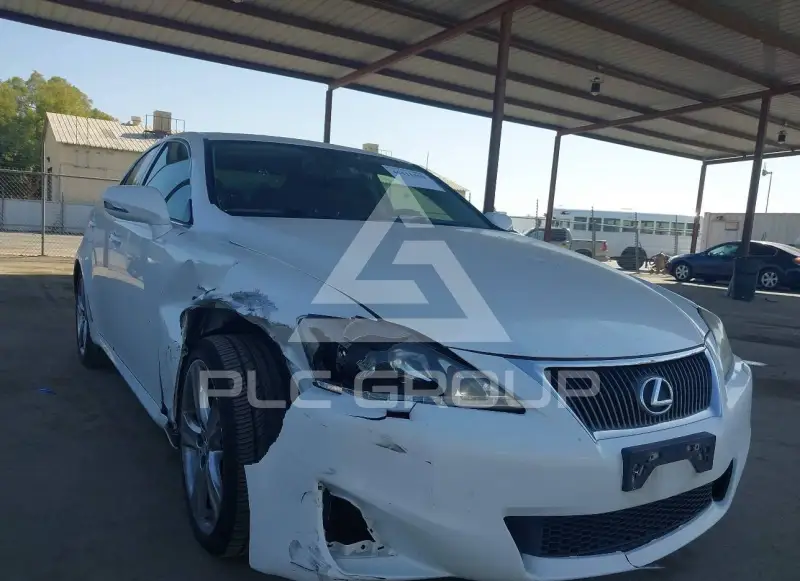 2011 Lexus IS350 photo