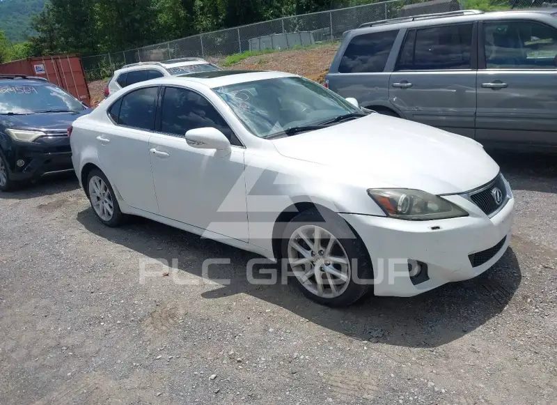 2011 Lexus IS350 фото